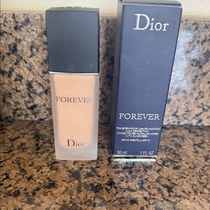 Dior Forever Foundation - Creamy Tan 2N